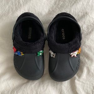 Black Fuzzy Lined Toddler Crocs with Charms